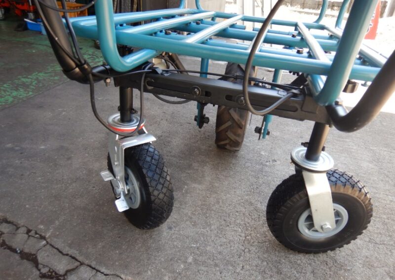 中古品 マキタ 18V 充電式運搬車 CU180D パイプフレーム付き 本体のみ