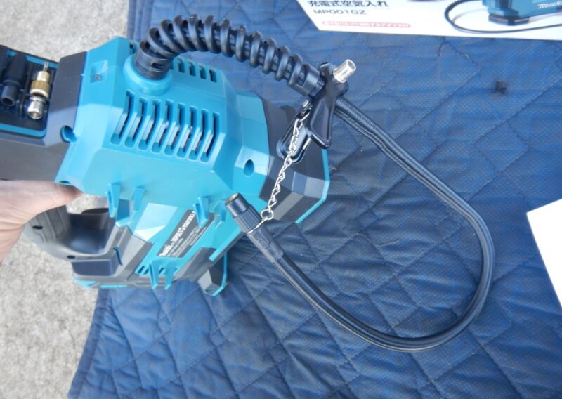 ジャンク 動作未確認 マキタ MP001G 充電式空気入れ 本体のみ ジャンク 動作未確認 マキタ MP001G 充電式空気入れ 本体のみ ジャンク