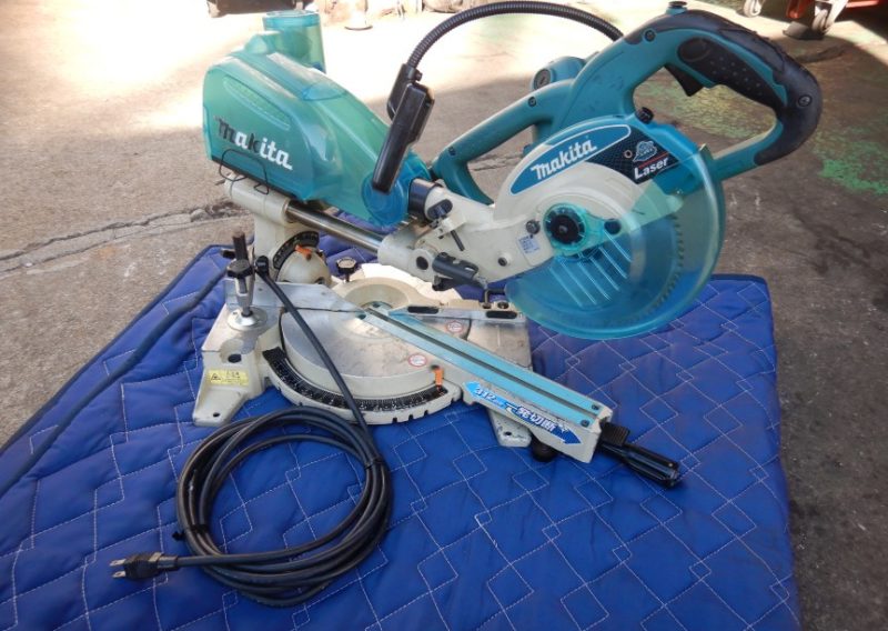 中古品 マキタ スライドマルノコ LS0716FL 190mm 両傾斜 レーザー