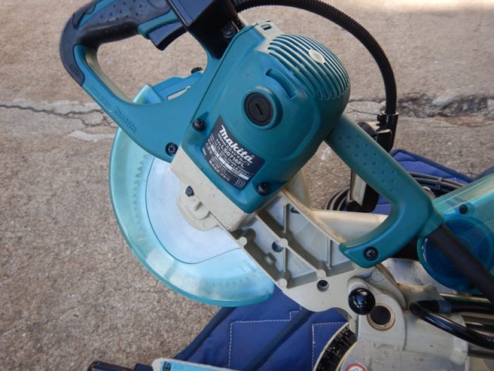 中古品 マキタ スライドマルノコ LS0716FL 190mm 両傾斜 レーザー